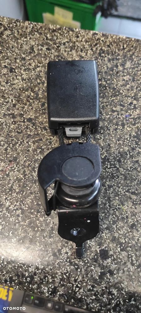 ZAPINKA PASA VW TIGUAN GOLF V+ 5M0857753E - 2