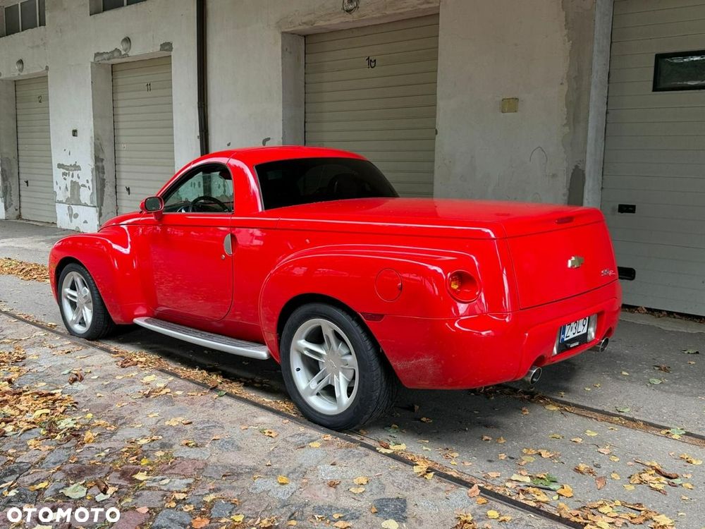 Chevrolet SSR - 15