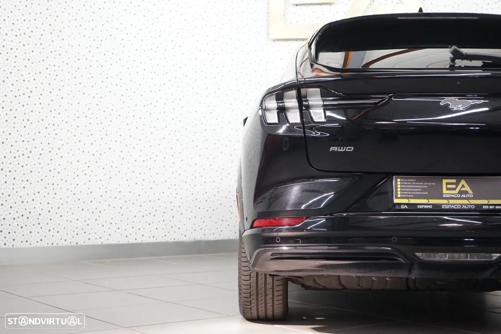 Ford Mustang Mach-E - 47