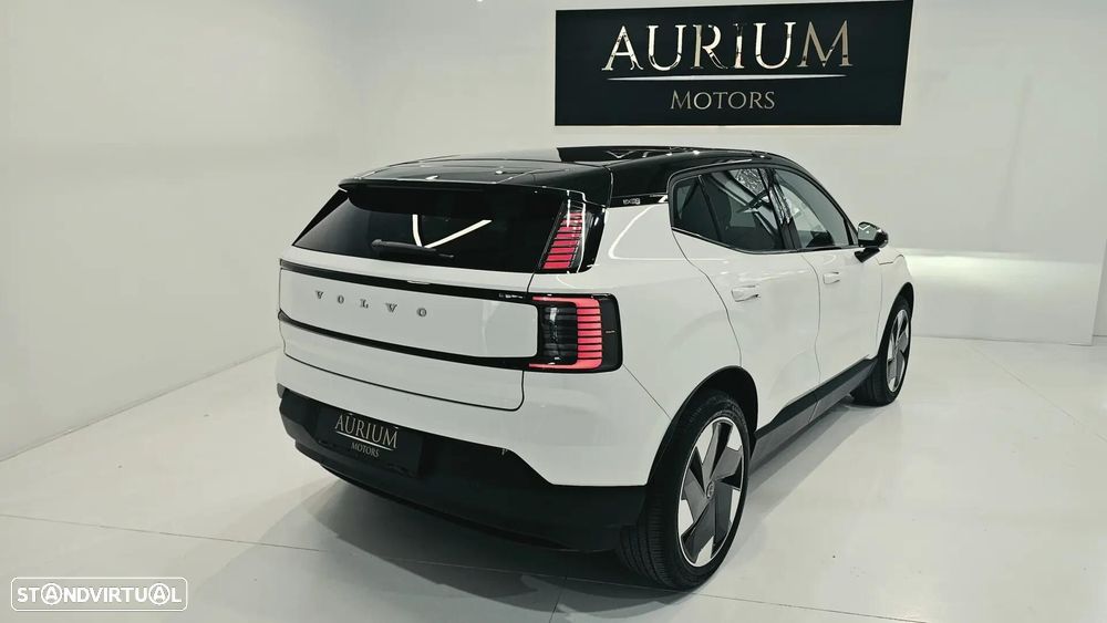 Volvo EX30 69 kWh Twin Motor Plus - 12