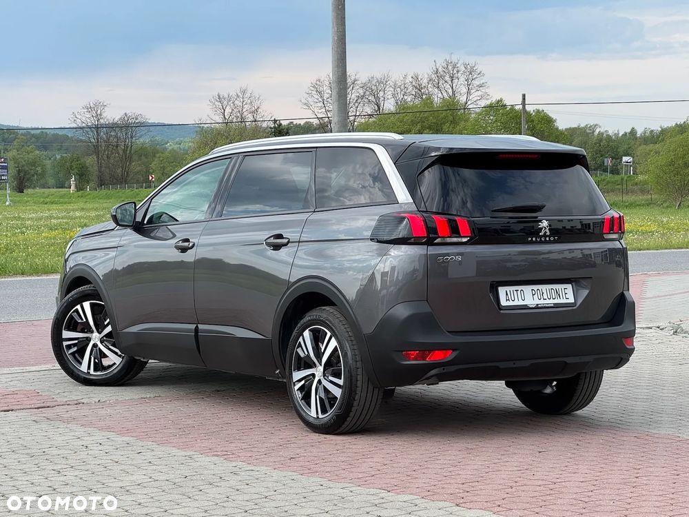Peugeot 5008 - 4