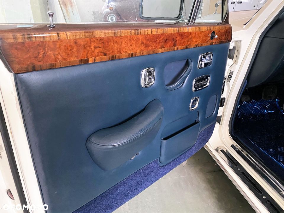 Rolls-Royce Silver Shadow - 15