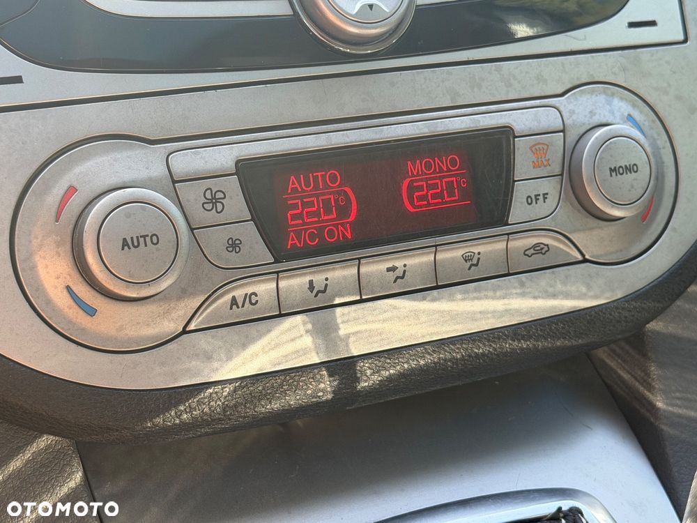 Ford Kuga 2.0 TDCi 4x4 Titanium - 18