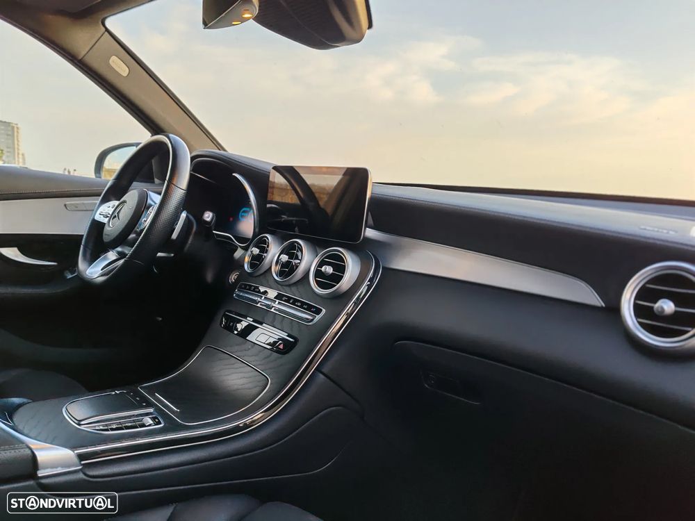 Mercedes-Benz GLC 300 de 4Matic - 16