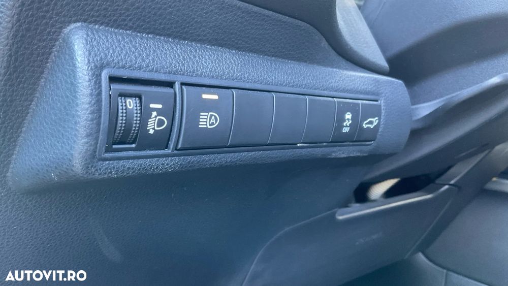 Toyota Corolla 1.8 HSD Exclusive interior Negru - 32