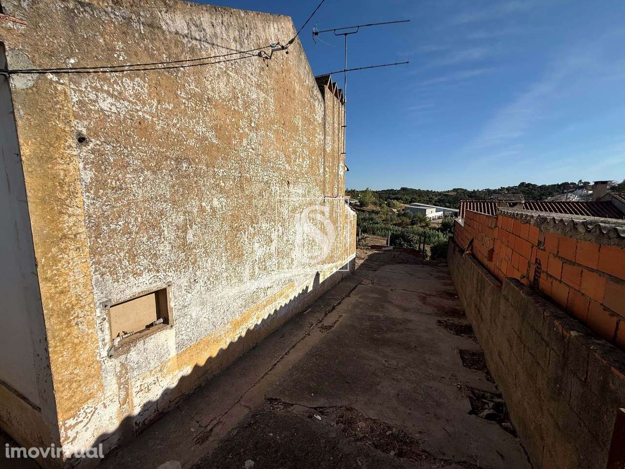 Moradia para Remodelar na Chamusca - Grande imagem: 4/17