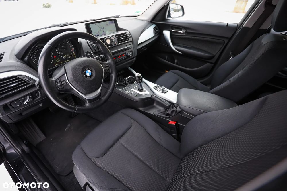 BMW Seria 1 118d Sport Line - 4