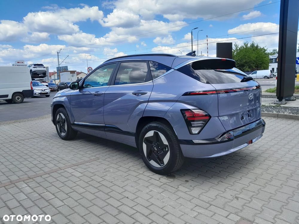 Hyundai Kona 65kWh Executive - 3