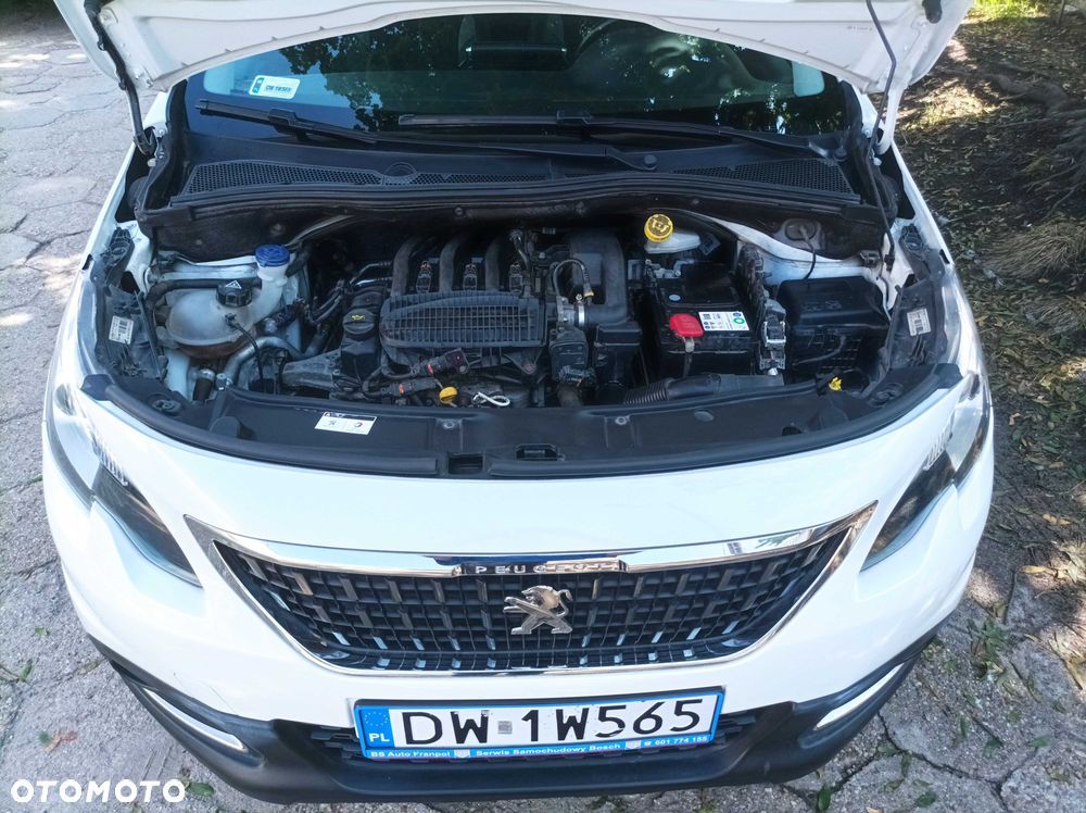 Peugeot 2008 - 4