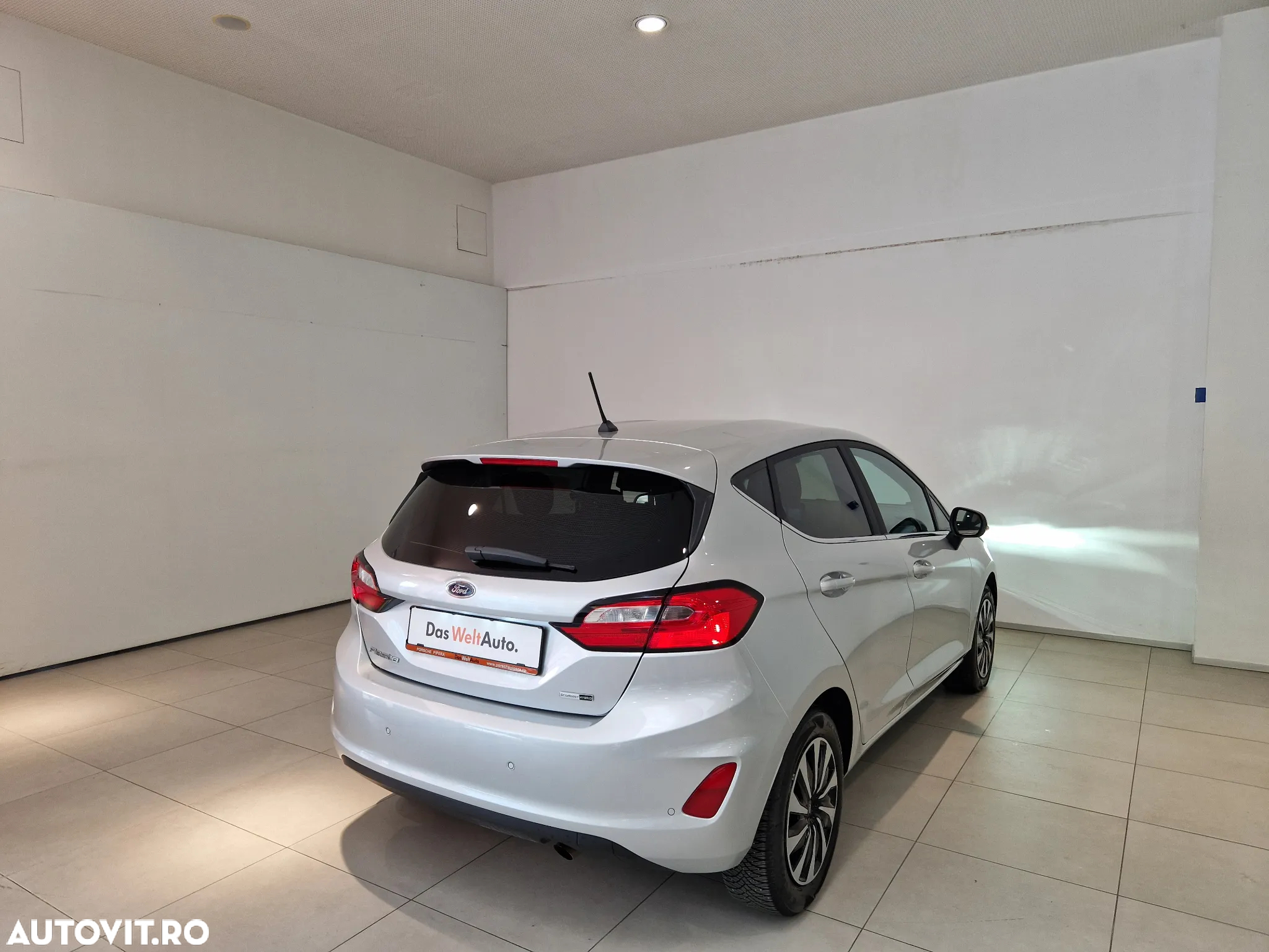 Ford Fiesta 1.0 EcoBoost 7DCT mHEV Titanium - 7