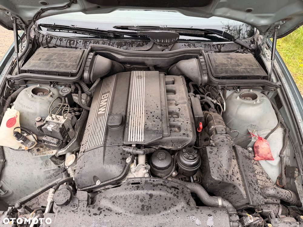 BMW Seria 5 - 34