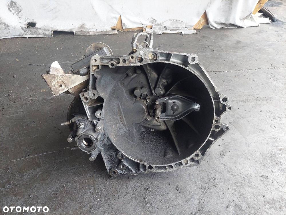 SKRZYNIA BIEGÓW PEUGEOT 307 I 20DM75 - 2