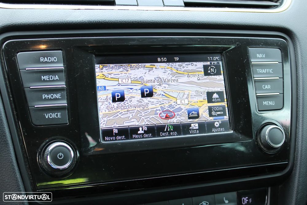 Skoda Octavia Break 1.6 TDI DPF DSG Classic - 14