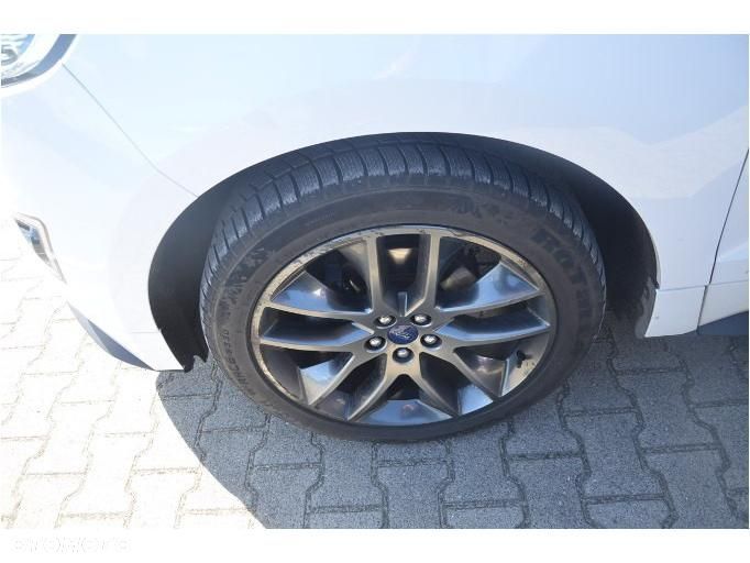 Ford Edge - 31