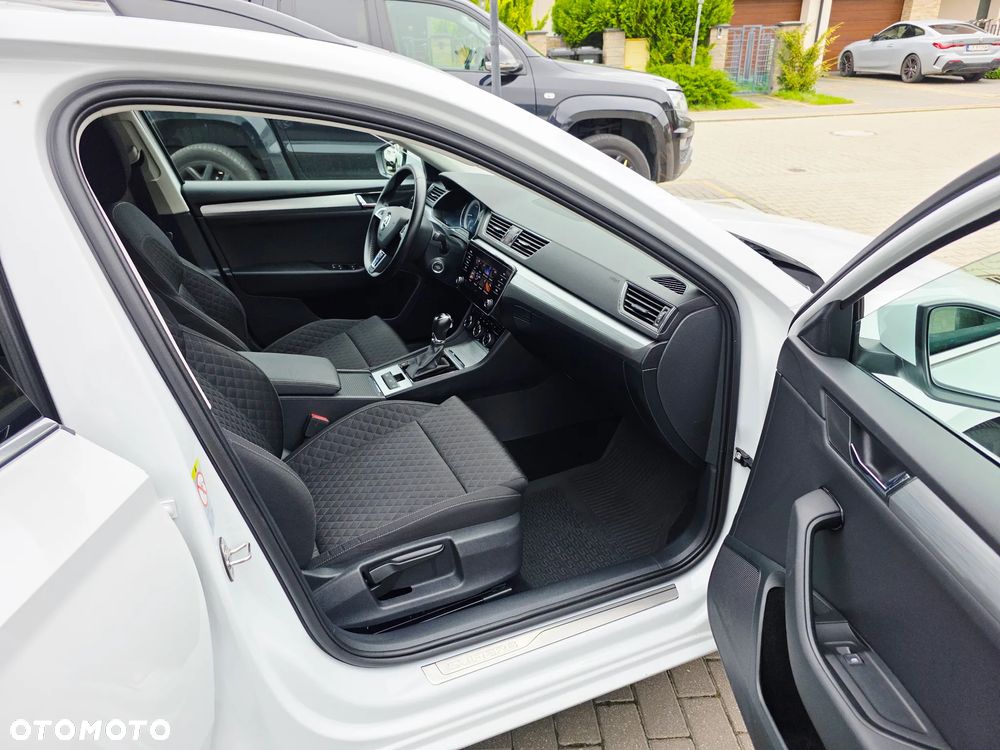 Skoda Superb Combi 1.6 TDI DSG Style - 8