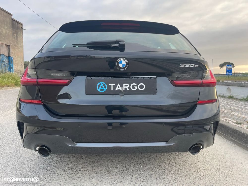BMW 330 e Aut. M Sport - 14