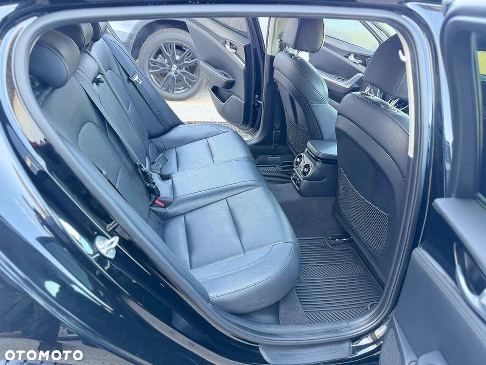 Kia Stinger 2.0 T-GDI GT Line - 13