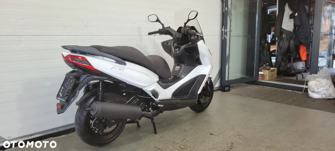 Kymco X-Town - 23
