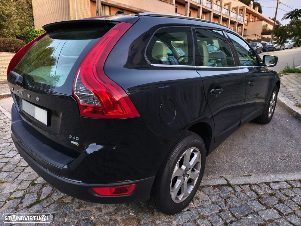 Volvo XC 60 2.4 D Drive - 7