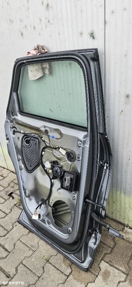 Audi Q3 83A Drzwi Lewy Tył Kolor LZ7S - 4