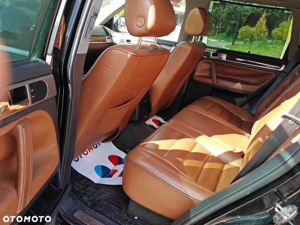 Volkswagen Touareg 4.2 V8 Automatik Exclusive Edition - 8