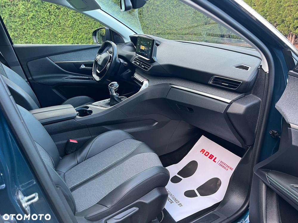 Peugeot 3008 1.5 BlueHDi Allure Pack S&S - 13