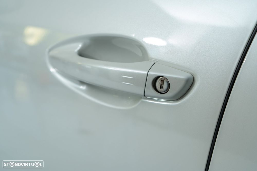 Peugeot 3008 1.6 Hybrid GT e-EAT8 - 15