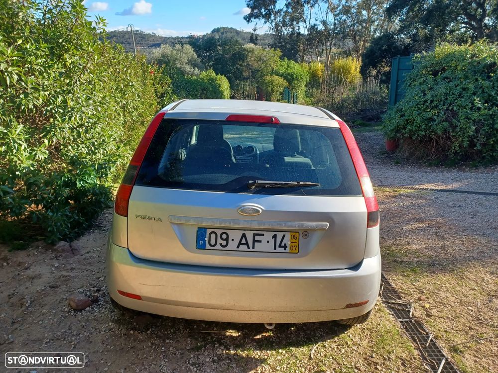 Ford Fiesta - 4