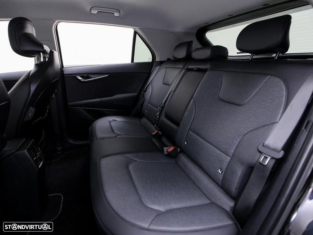 Kia Niro EV 64kWh Drive - 12