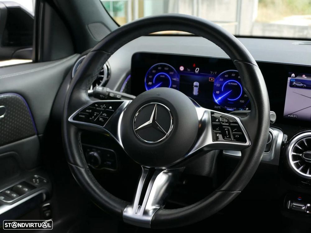 Mercedes-Benz EQB 300 4Matic Progressive - 38