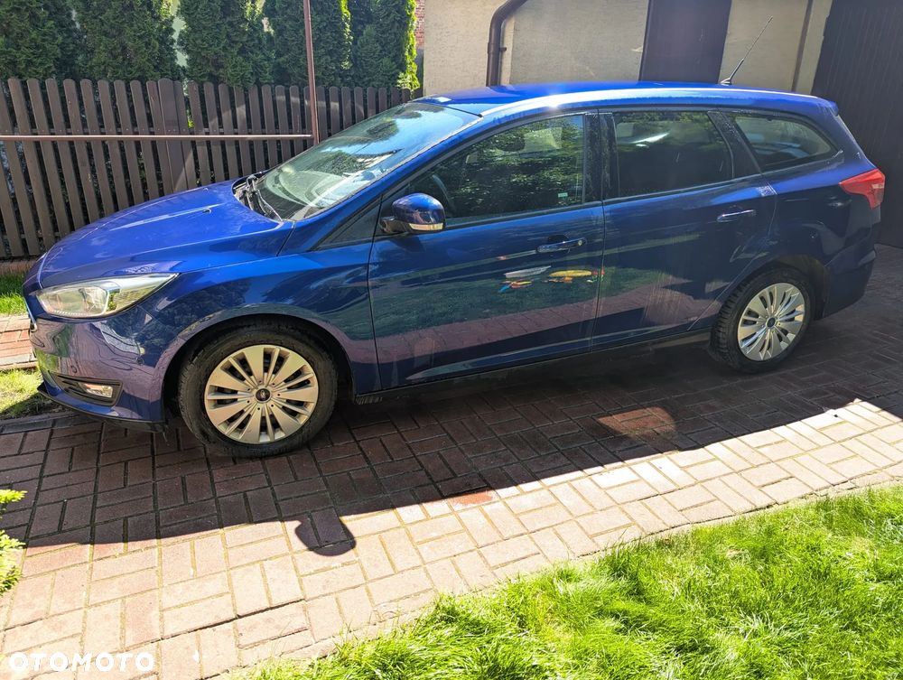 Ford Focus 1.5 EcoBoost Trend ASS - 6