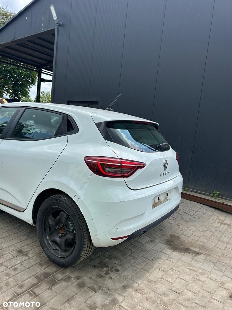 Renault Clio Energy dCi 110 Start & Stop INITIALE PARIS - 8
