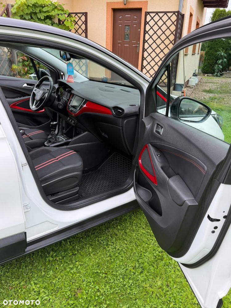 Opel Crossland X - 18