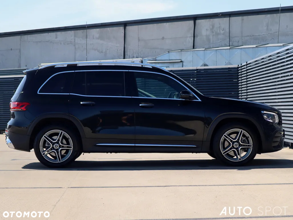 Mercedes-Benz GLB 250 4-Matic AMG Line 8G-DCT - 7