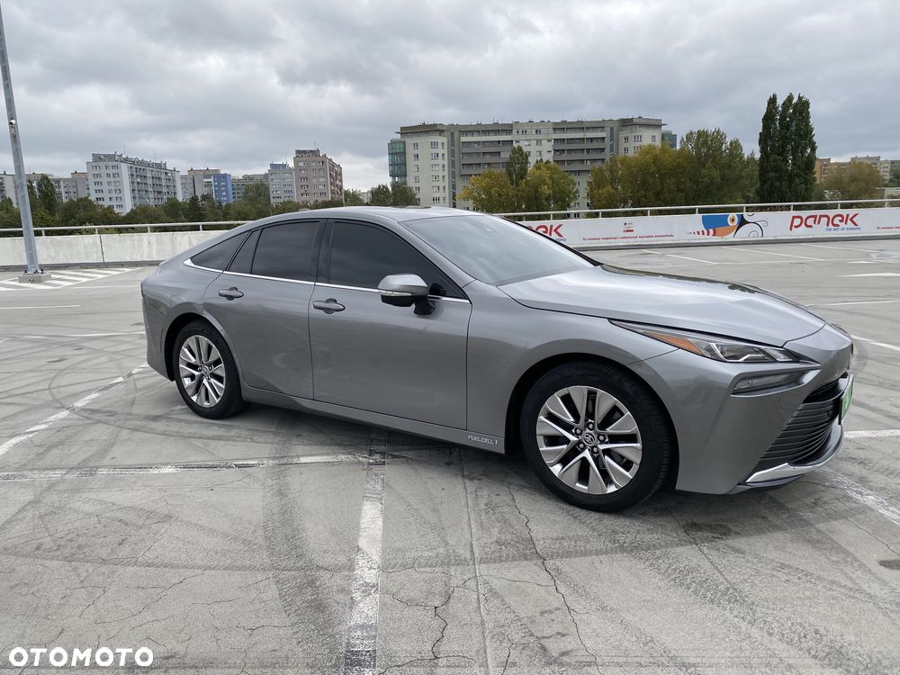 Toyota Mirai Executive - 2