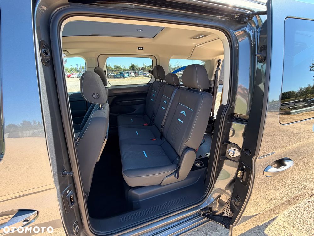 Ford Tourneo Connect Grand 2.0 EcoBlue Active - 8