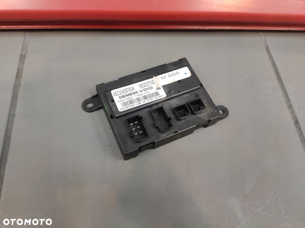 JEEP CHEROKEE LIBERTY KK 2.8CRD STEROWNIK MODUŁ OTWIERANIA DACHU 68020277AE - 1