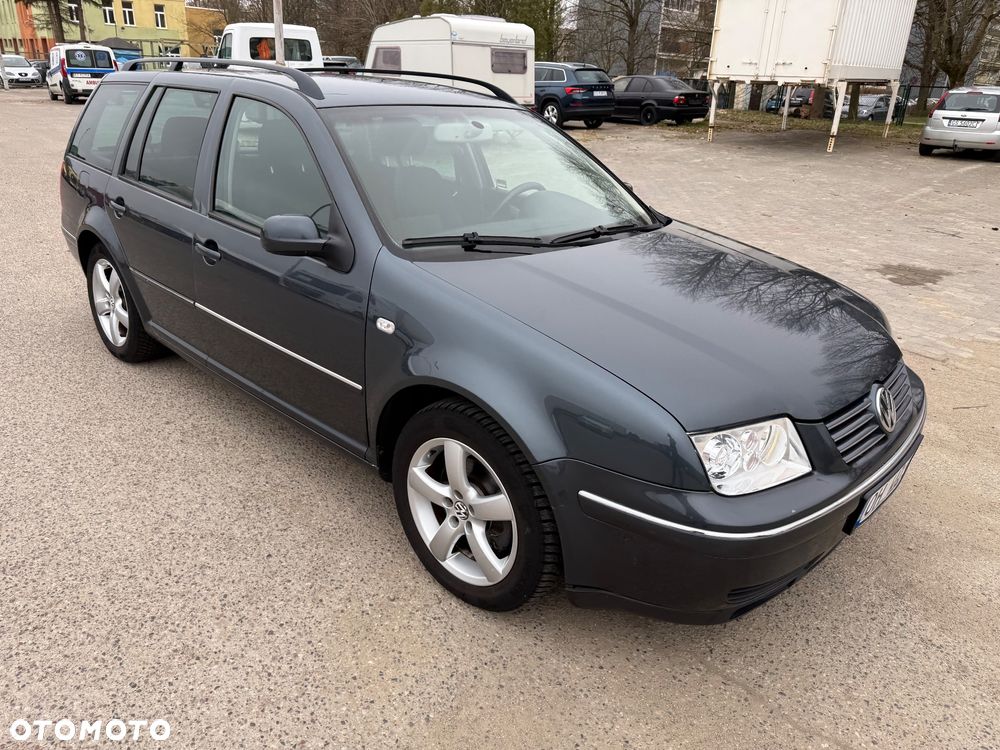 Volkswagen Bora Variant 1.9 TDI 4Motion - 1