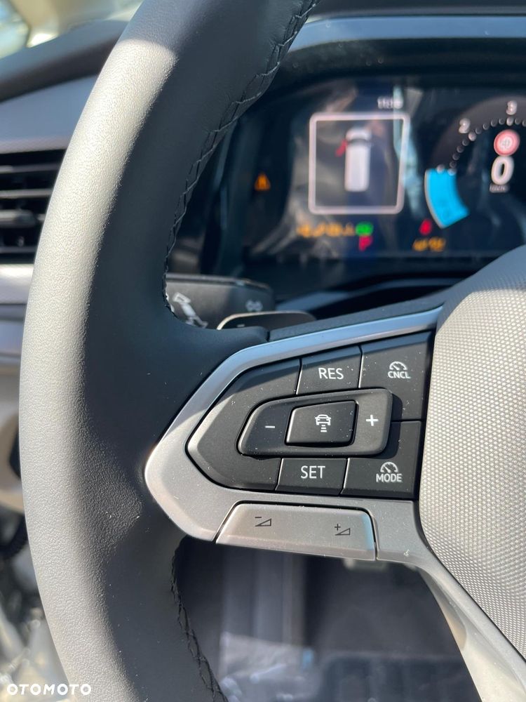 Volkswagen Multivan 2.0 TDI L2 Family DSG - 27