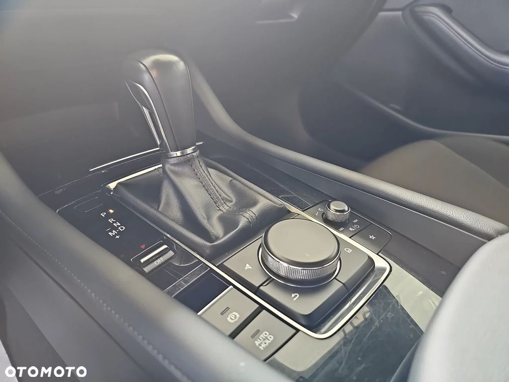 Mazda 3 2.0 mHEV Kanjo - 23