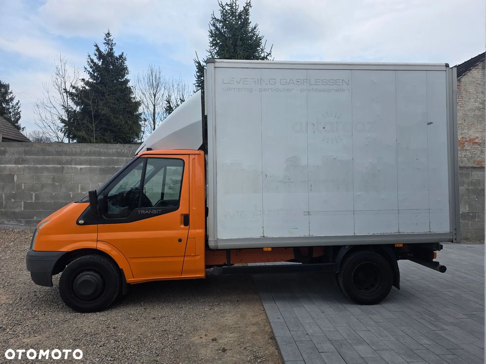 Ford Transit - 2
