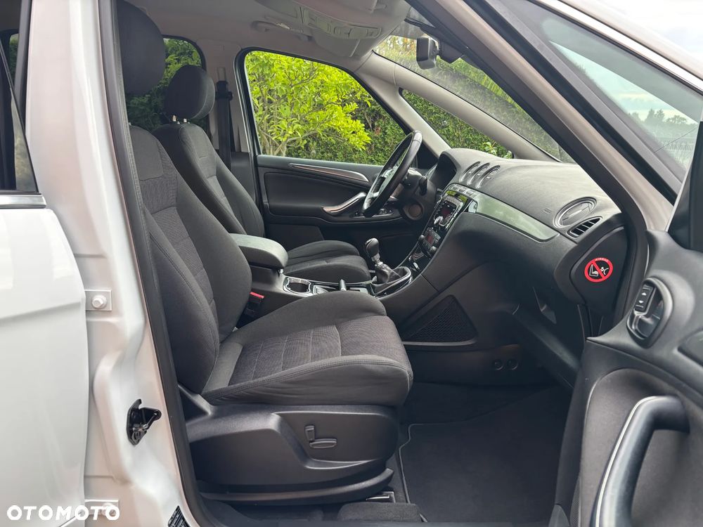 Ford S-Max 2.0 TDCi DPF Business Edition - 23
