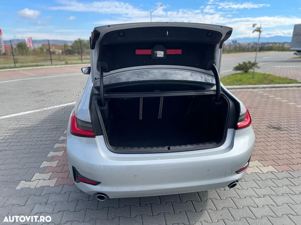 BMW Seria 3 318d Advantage - 7