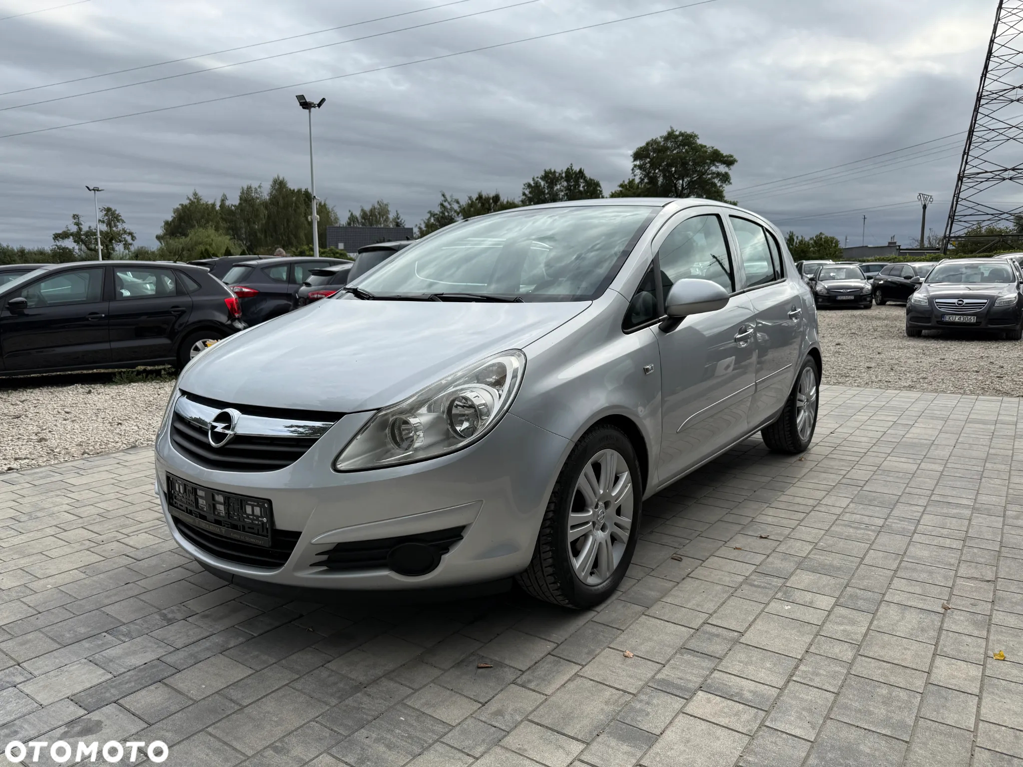 Opel Corsa 1.4 16V Cosmo - 22