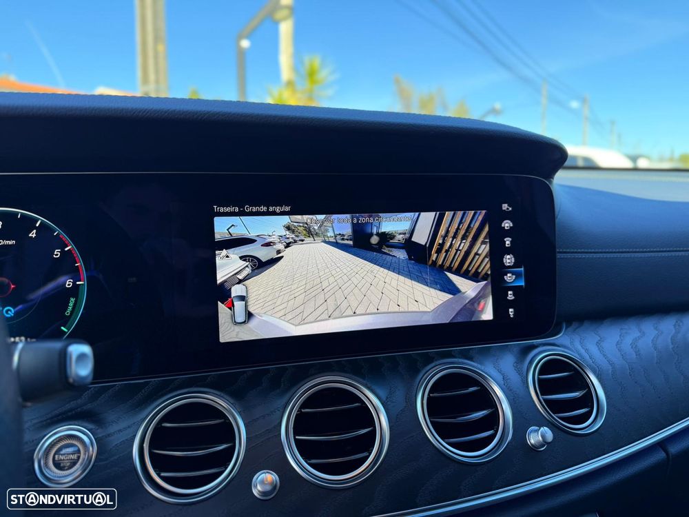 Mercedes-Benz E 300 Bluetec Hybrid Avantgarde - 20