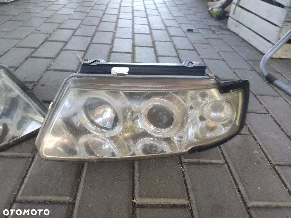 CC Lampa Prawy Lewy Przód VW Passat B5 95- Sonar Tuning Ringi - 2