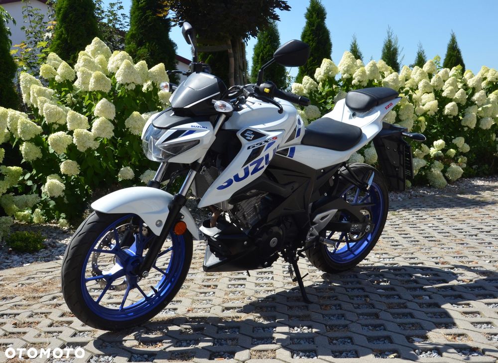 Suzuki GSX - 1