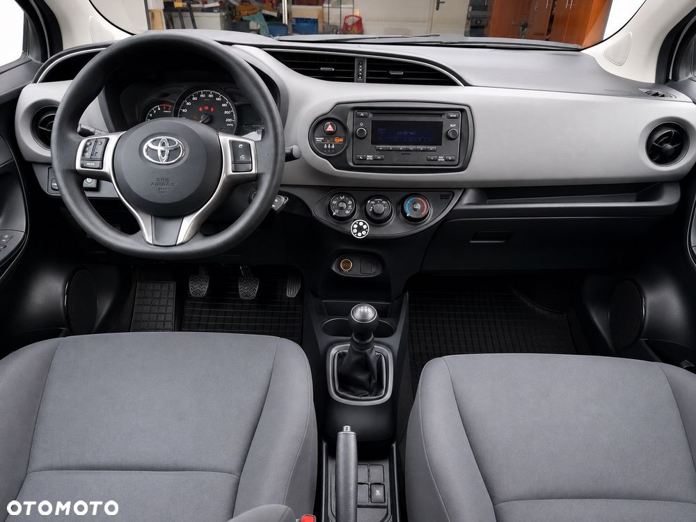 Toyota Yaris 1.0 Active - 9