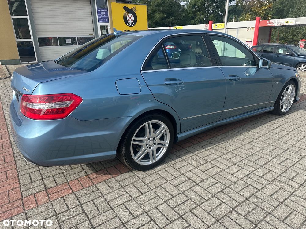 Mercedes-Benz Klasa E - 12