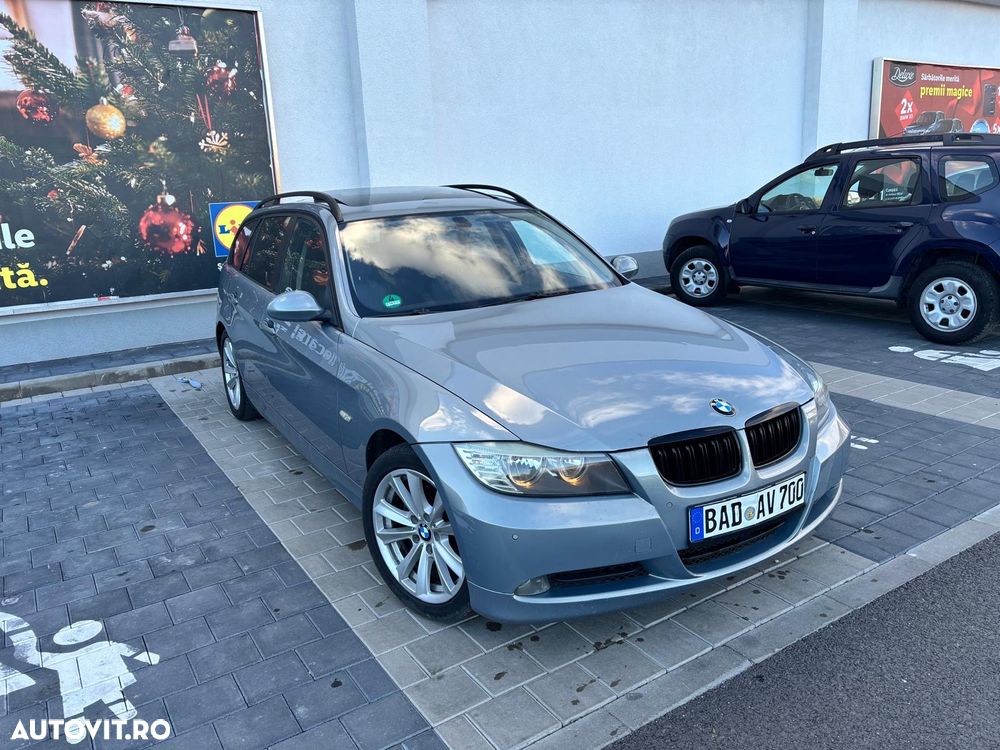 BMW Seria 3 320d DPF Touring Aut. - 10